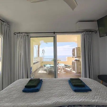 Spectacular 3 Bedrooms Sea Views *
