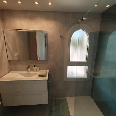 Apartment Spectacular 3 Bedrooms Sea Views