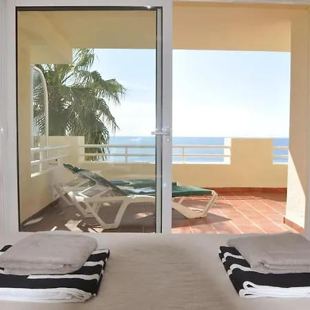 Spectacular 3 Bedrooms Sea Views *